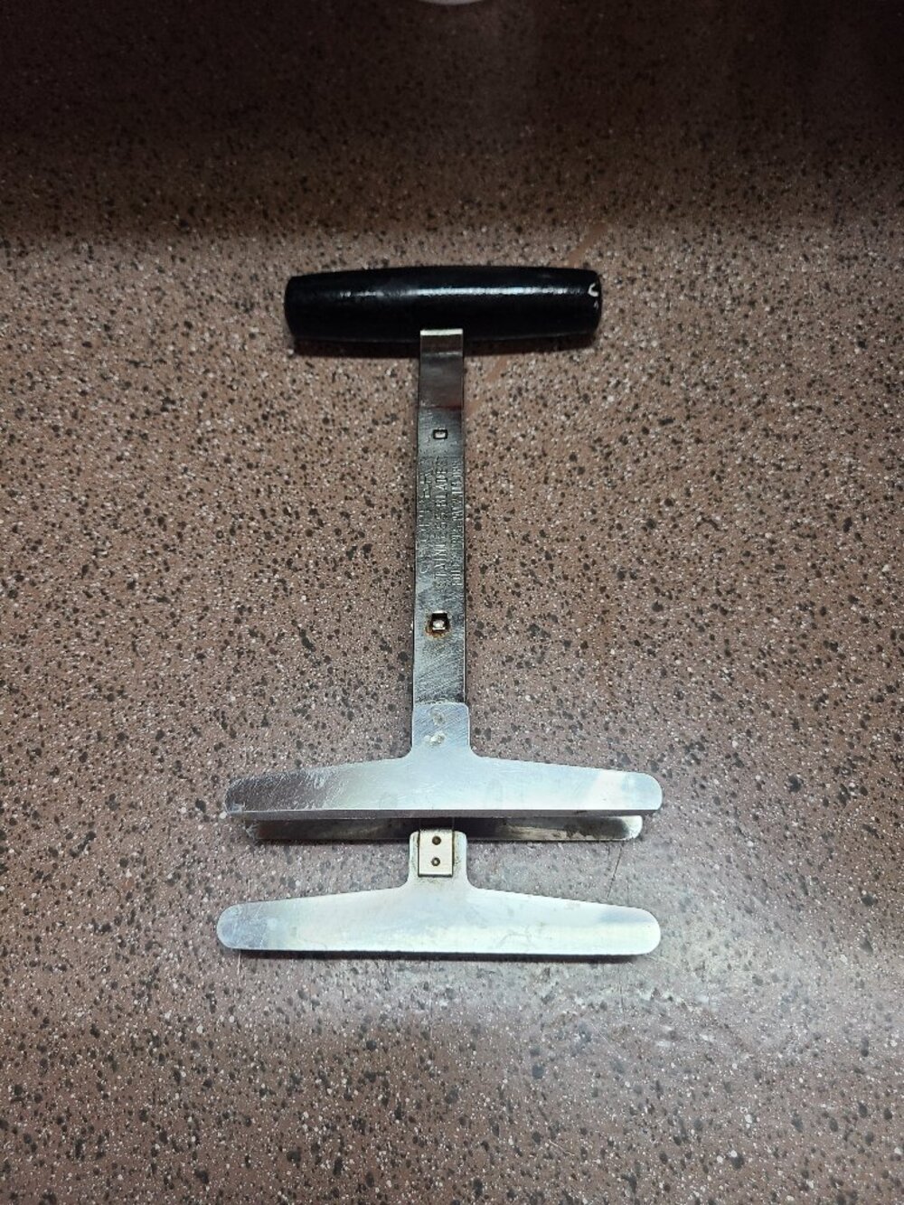 Vintage Foley Chopper Spring Loaded Nut 3 Blade Push Stainless Black Handle USA